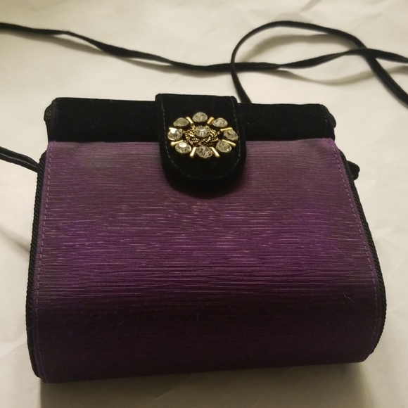 HENRI BENDEL PURPLE JEWELED SHOULDER BAG - Picture 3 of 7
